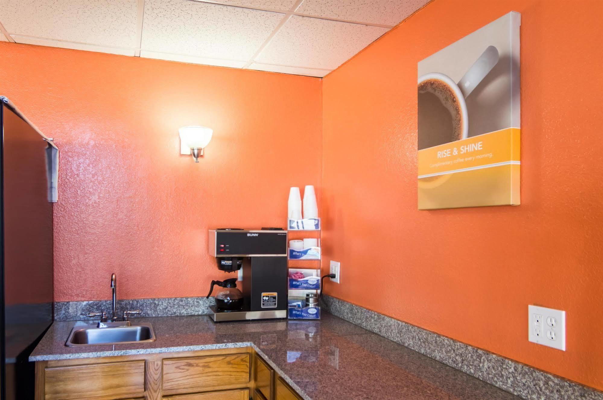 Delux Inn Wichita Falls Eksteriør bilde