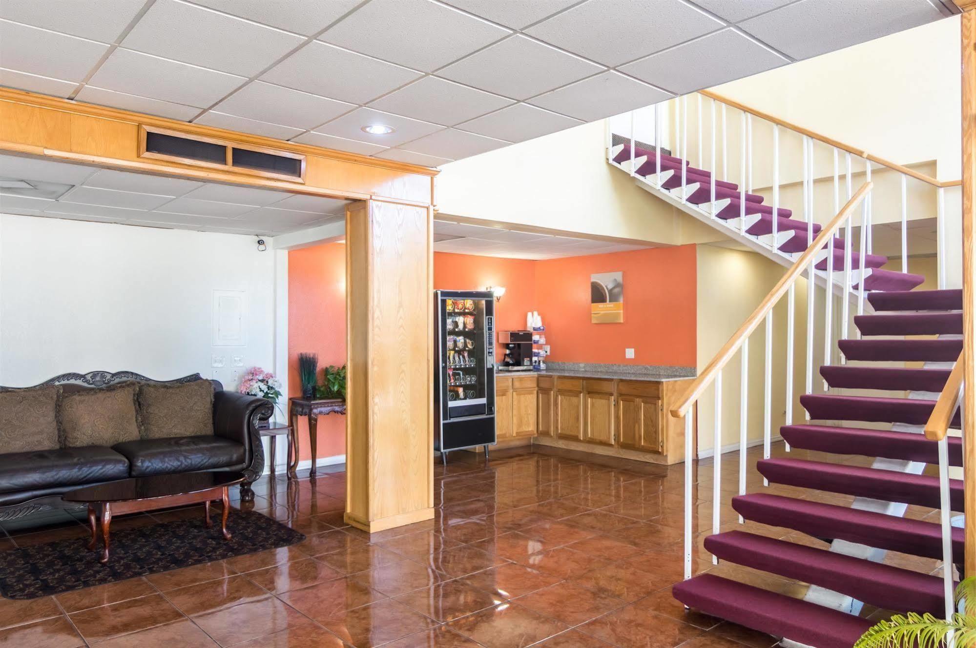 Delux Inn Wichita Falls Eksteriør bilde