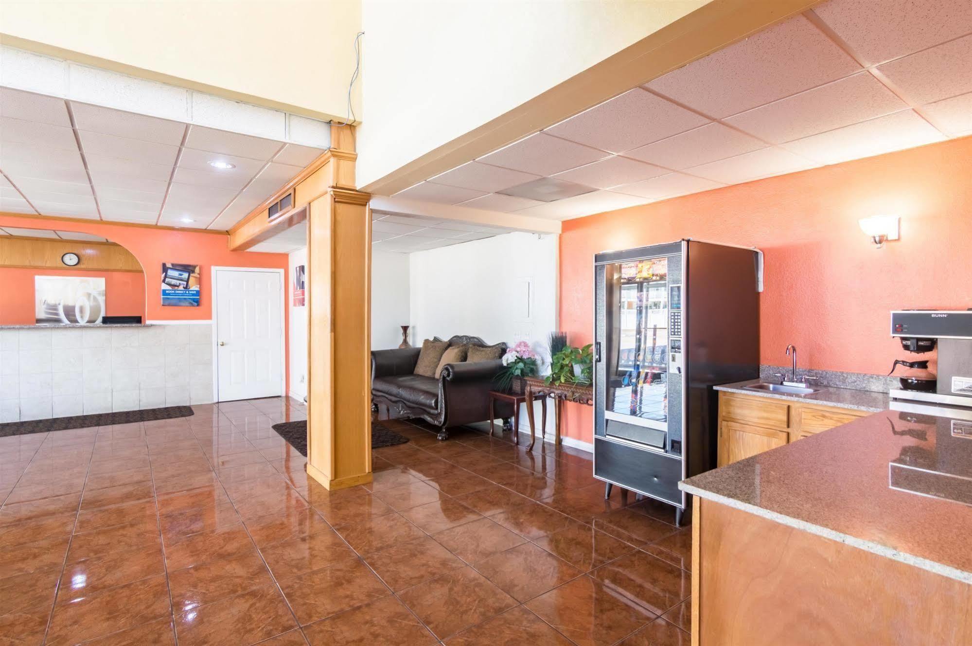 Delux Inn Wichita Falls Eksteriør bilde